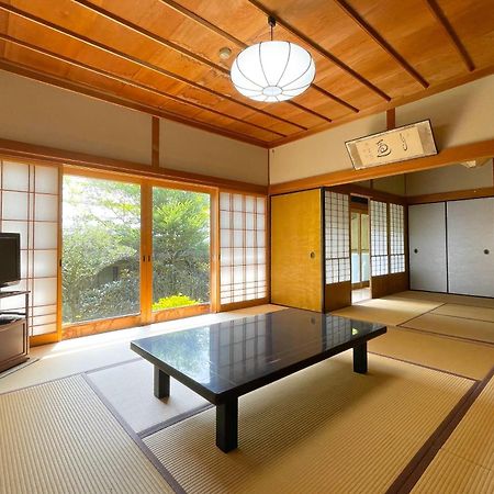 Готель Koyasan Shukubo Hojoin Екстер'єр фото