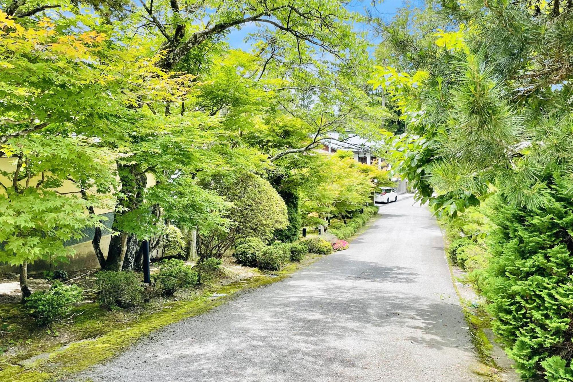 Готель Koyasan Shukubo Hojoin Екстер'єр фото