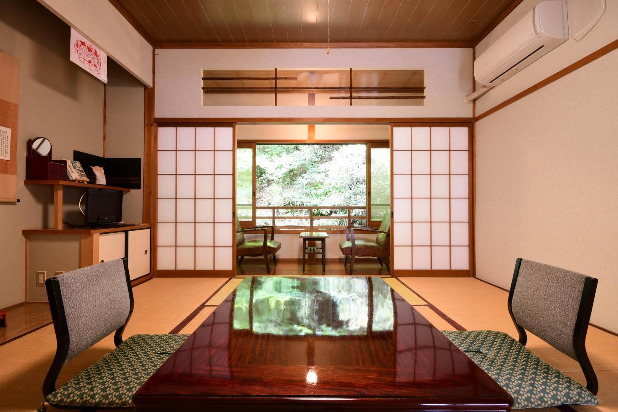 Готель Koyasan Shukubo Hojoin Екстер'єр фото