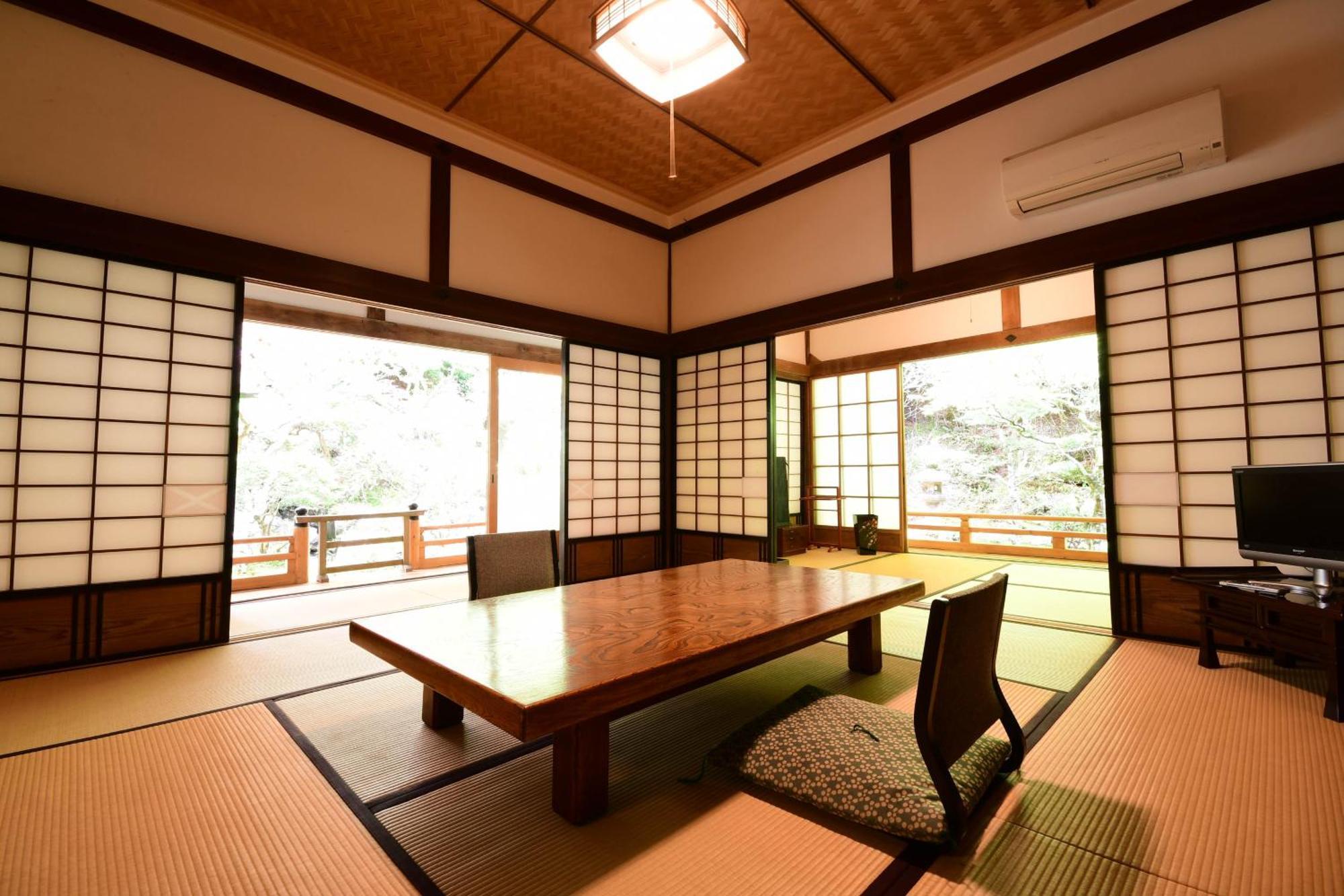 Готель Koyasan Shukubo Hojoin Екстер'єр фото